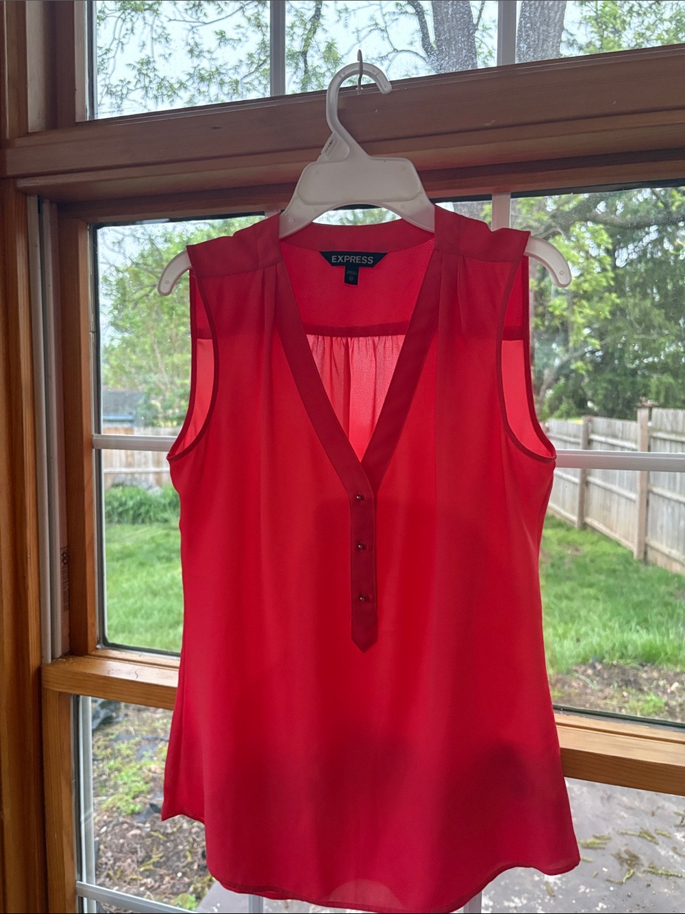 Express Vibrant coral V-Neck Button-Trim Sleeveless Camisole